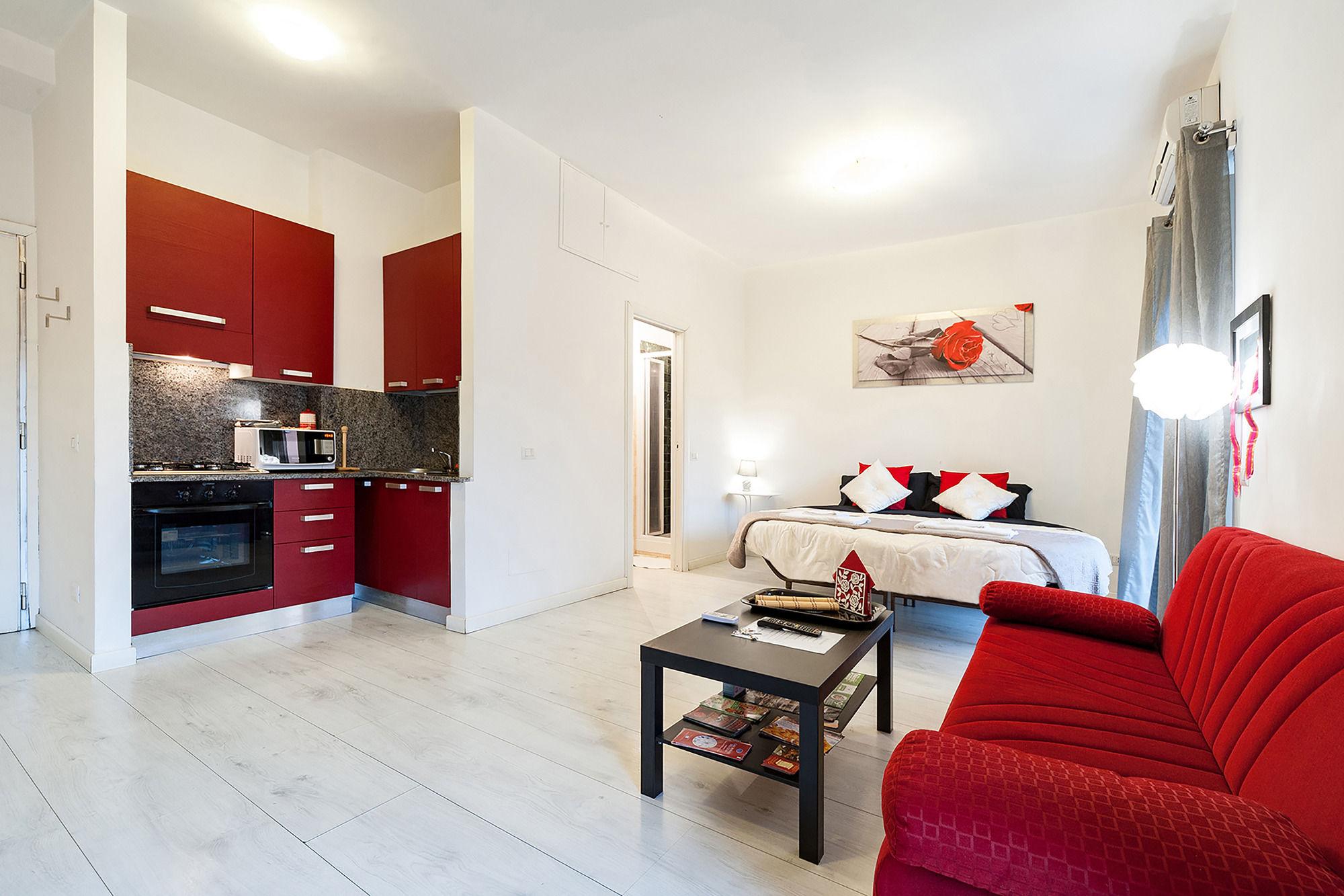 Hosting Flats Guesthouse روما المظهر الخارجي الصورة