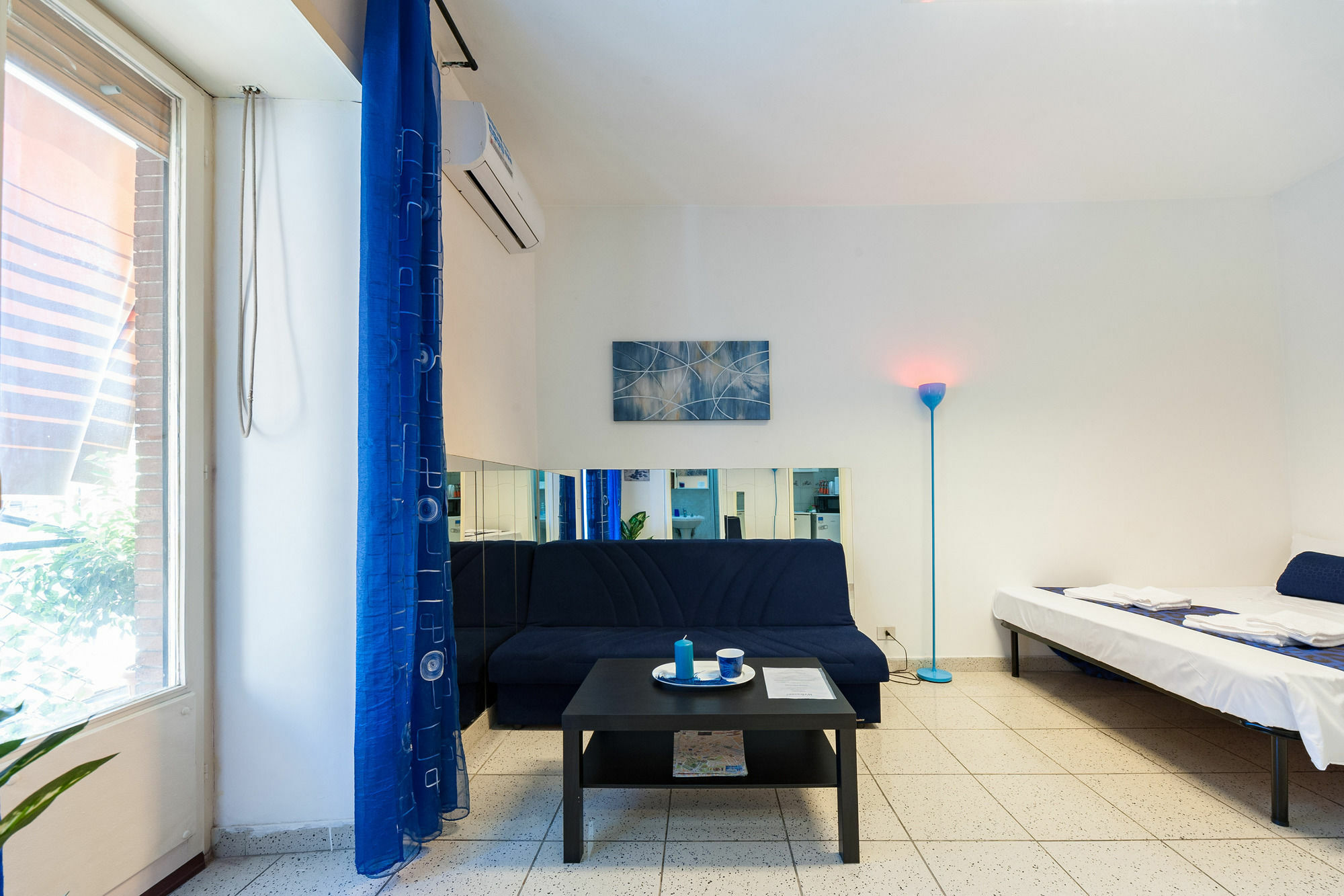 Hosting Flats Guesthouse روما المظهر الخارجي الصورة