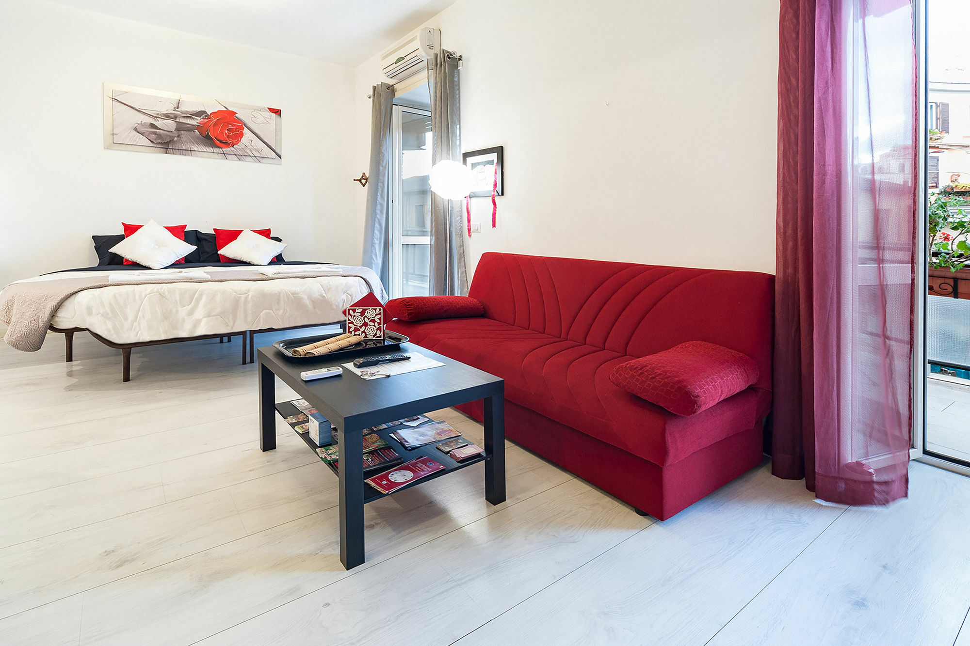Hosting Flats Guesthouse روما المظهر الخارجي الصورة