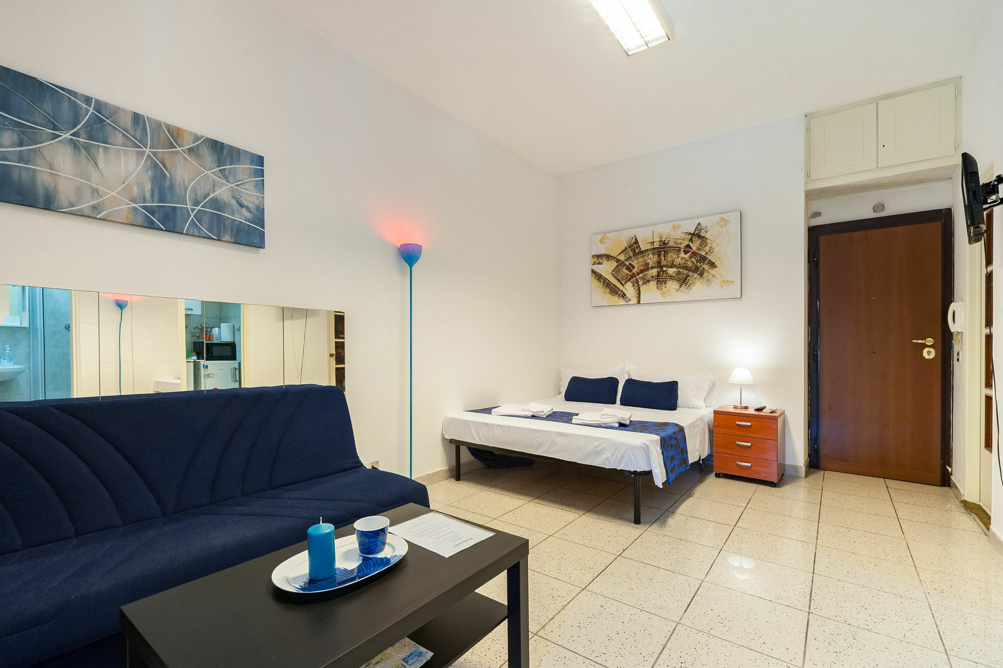 Hosting Flats Guesthouse روما المظهر الخارجي الصورة