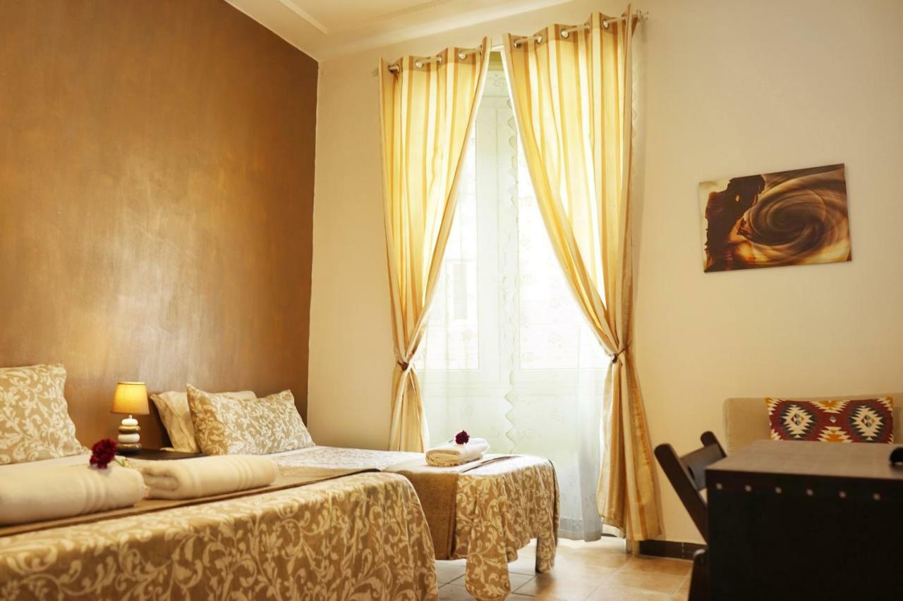 Hosting Flats Guesthouse روما المظهر الخارجي الصورة